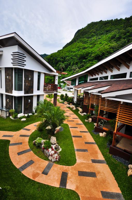 Infinity Resort Puerto Galera Exterior photo