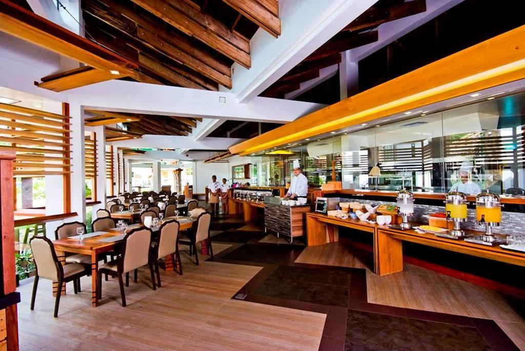 Infinity Resort Puerto Galera Exterior photo